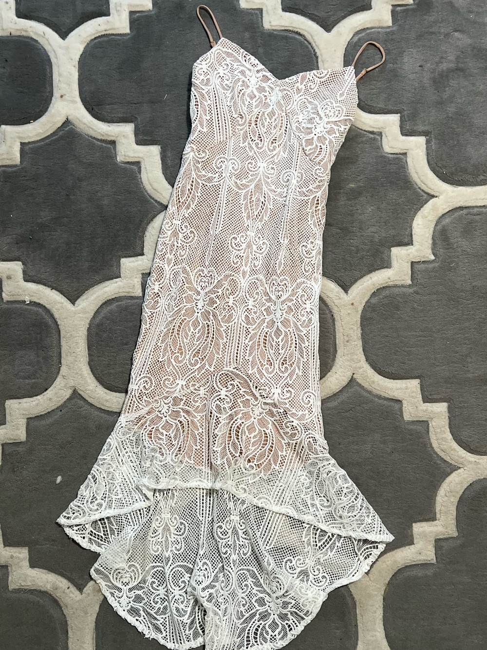 Windsor White Lace High-Low Spaghetti Strap Dress - Picture 2 of 8